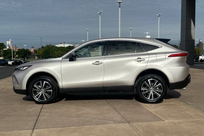 2024 Toyota Venza LE