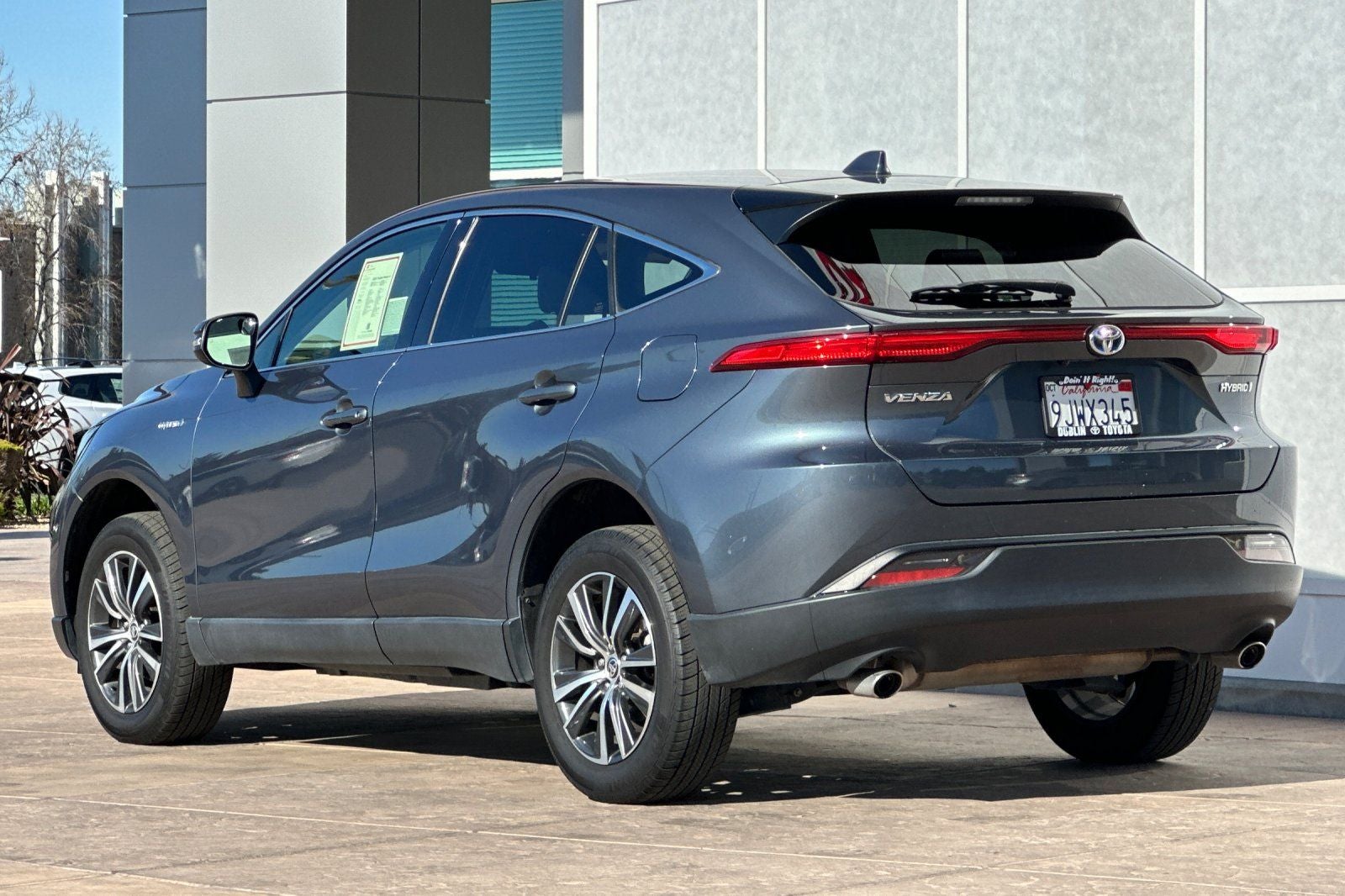 2021 Toyota Venza LE