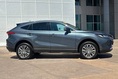 2024 Toyota Venza XLE