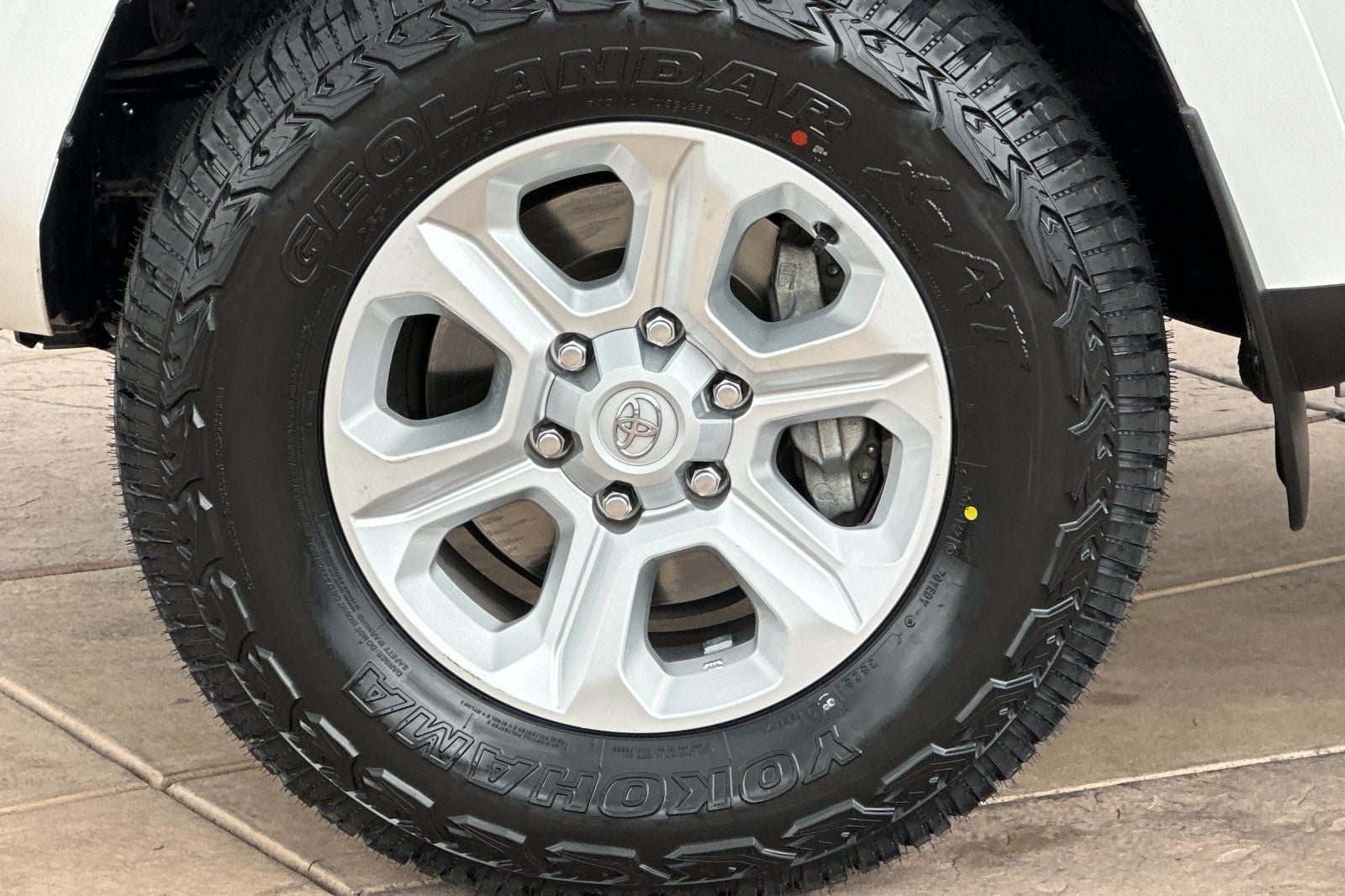 2024 Toyota 4Runner SR5