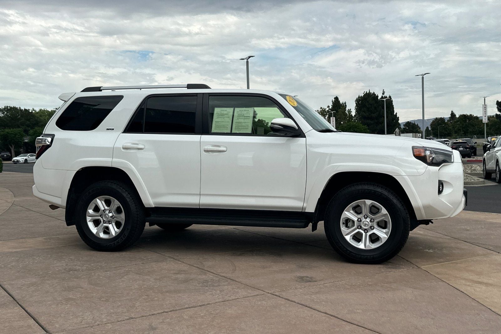 2024 Toyota 4Runner SR5 Premium