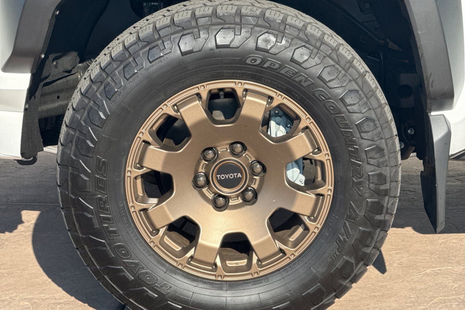 2025 Toyota 4Runner i-FORCE MAX Hybrid Trailhunter