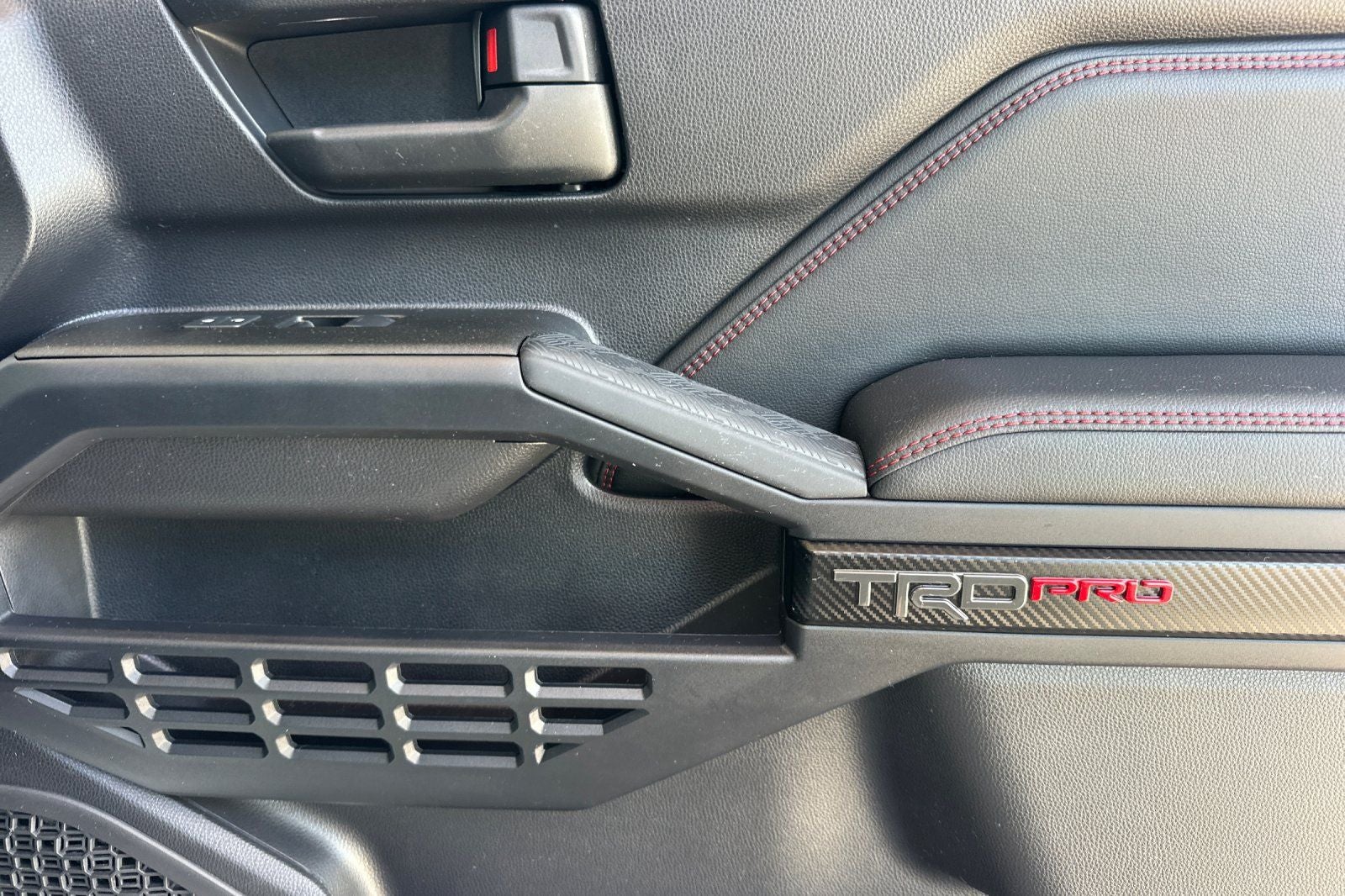 2025 Toyota 4Runner i-FORCE MAX Hybrid TRD Pro