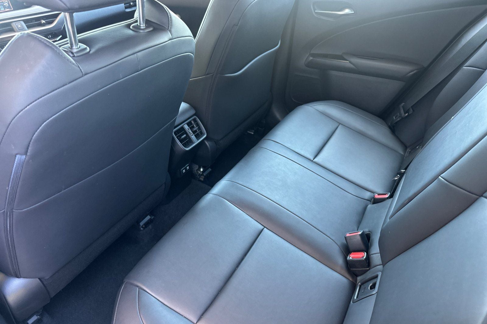 2020 Lexus UX 250h Base