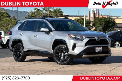 2024 Toyota RAV4 Hybrid SE
