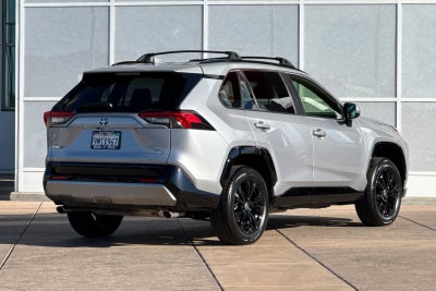 2024 Toyota RAV4 Hybrid SE