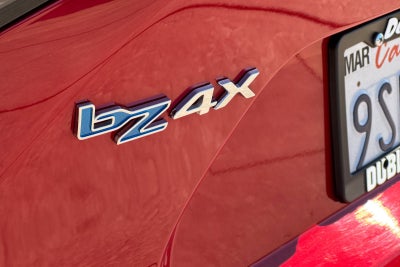 2025 Toyota bZ4X XLE