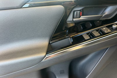 2023 Toyota bZ4X Limited