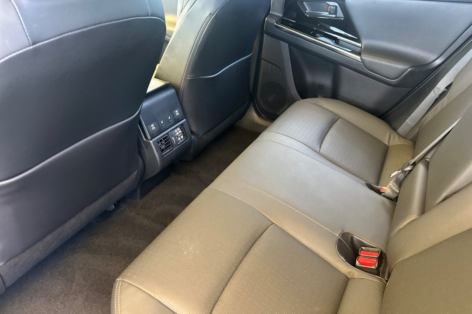 2023 Toyota bZ4X Limited