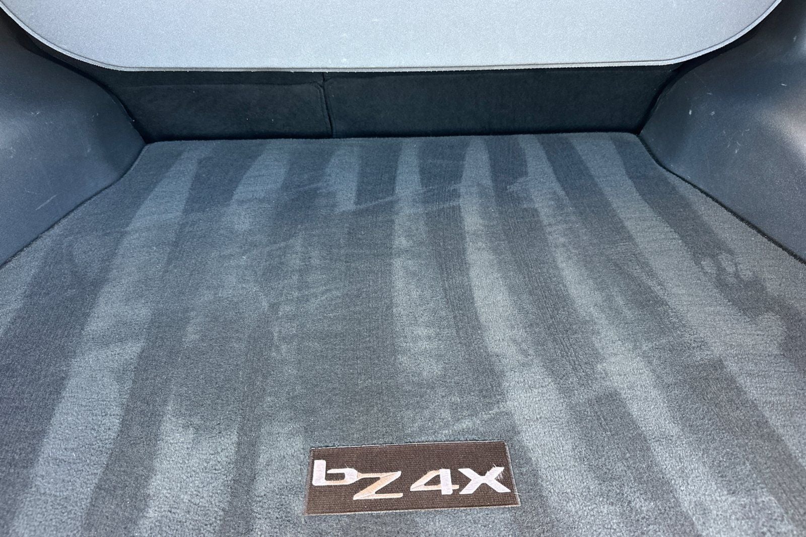 2023 Toyota bZ4X Limited