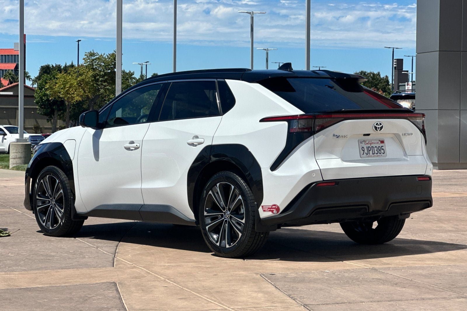 2023 Toyota bZ4X Limited