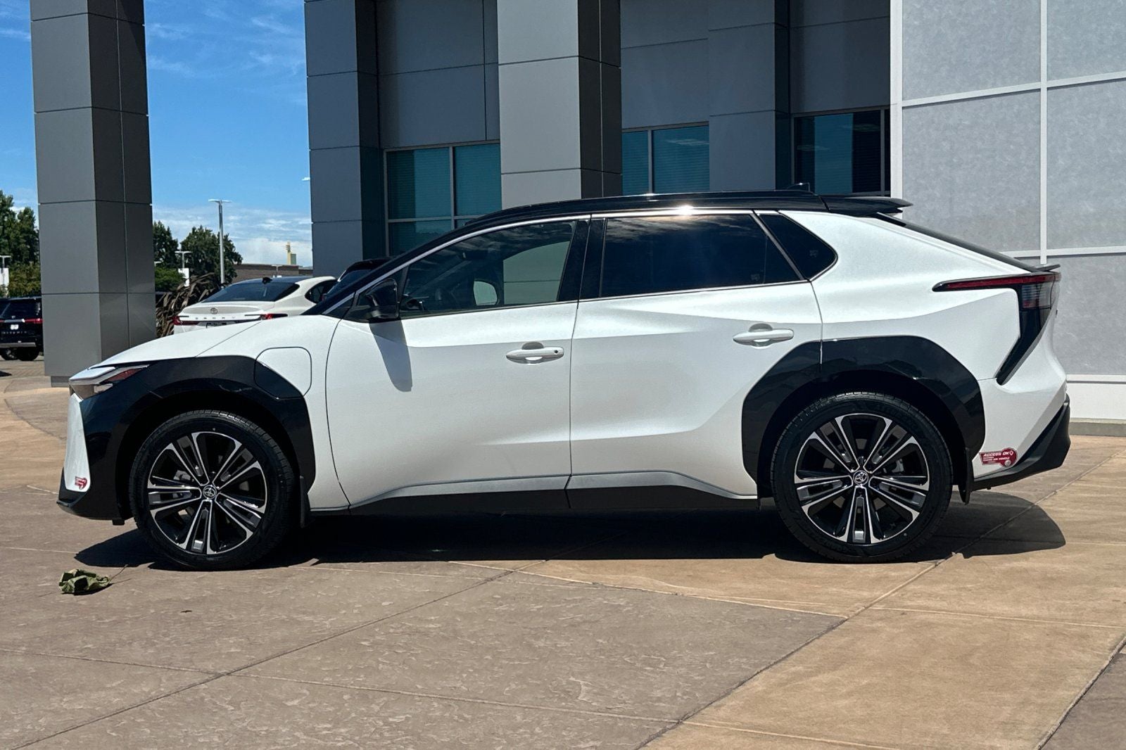 2023 Toyota bZ4X Limited
