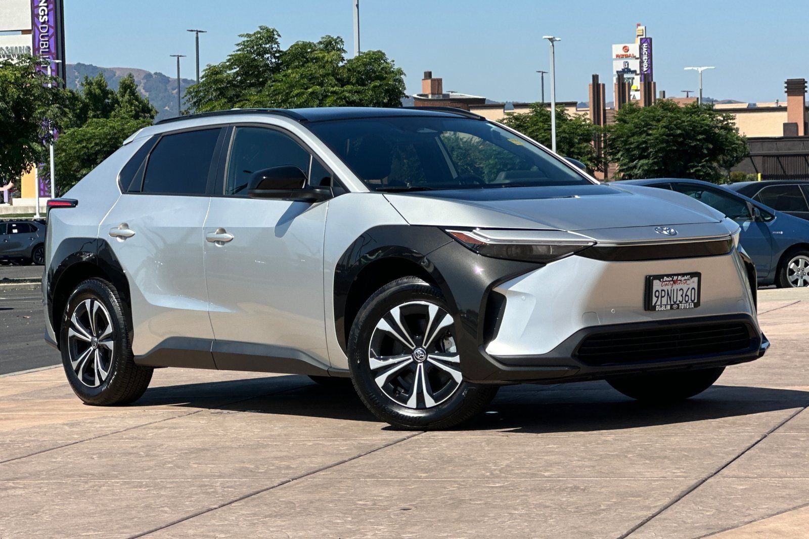 2024 Toyota bZ4X XLE