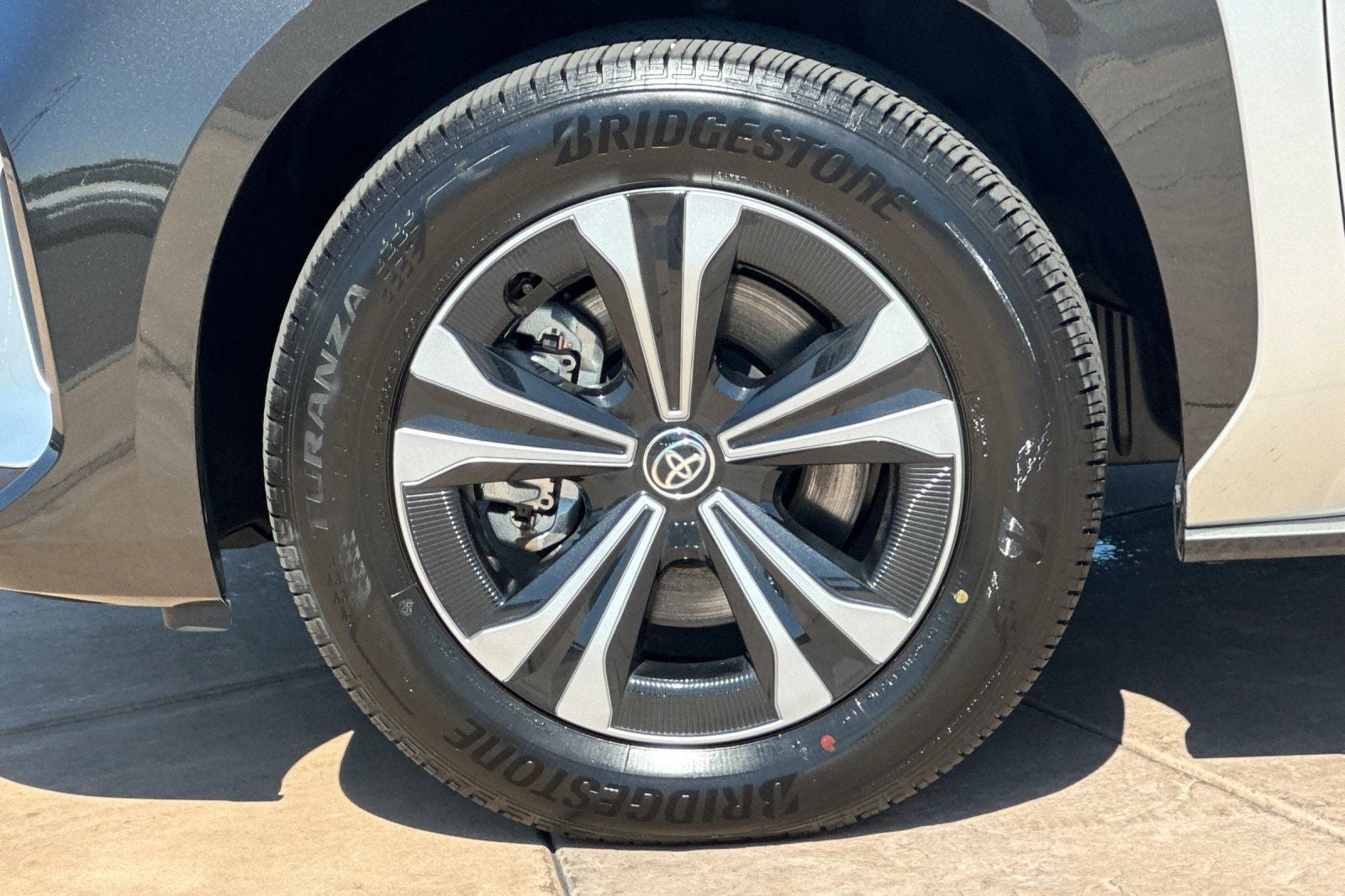 2024 Toyota bZ4X XLE