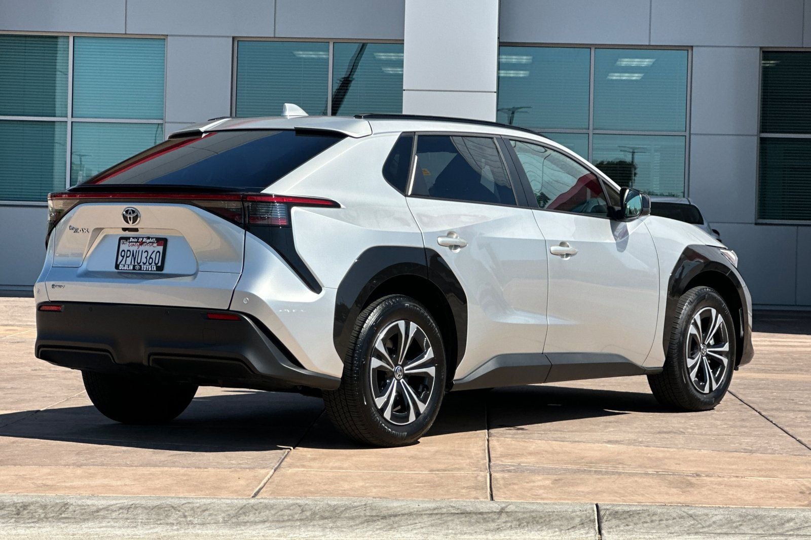 2024 Toyota bZ4X XLE