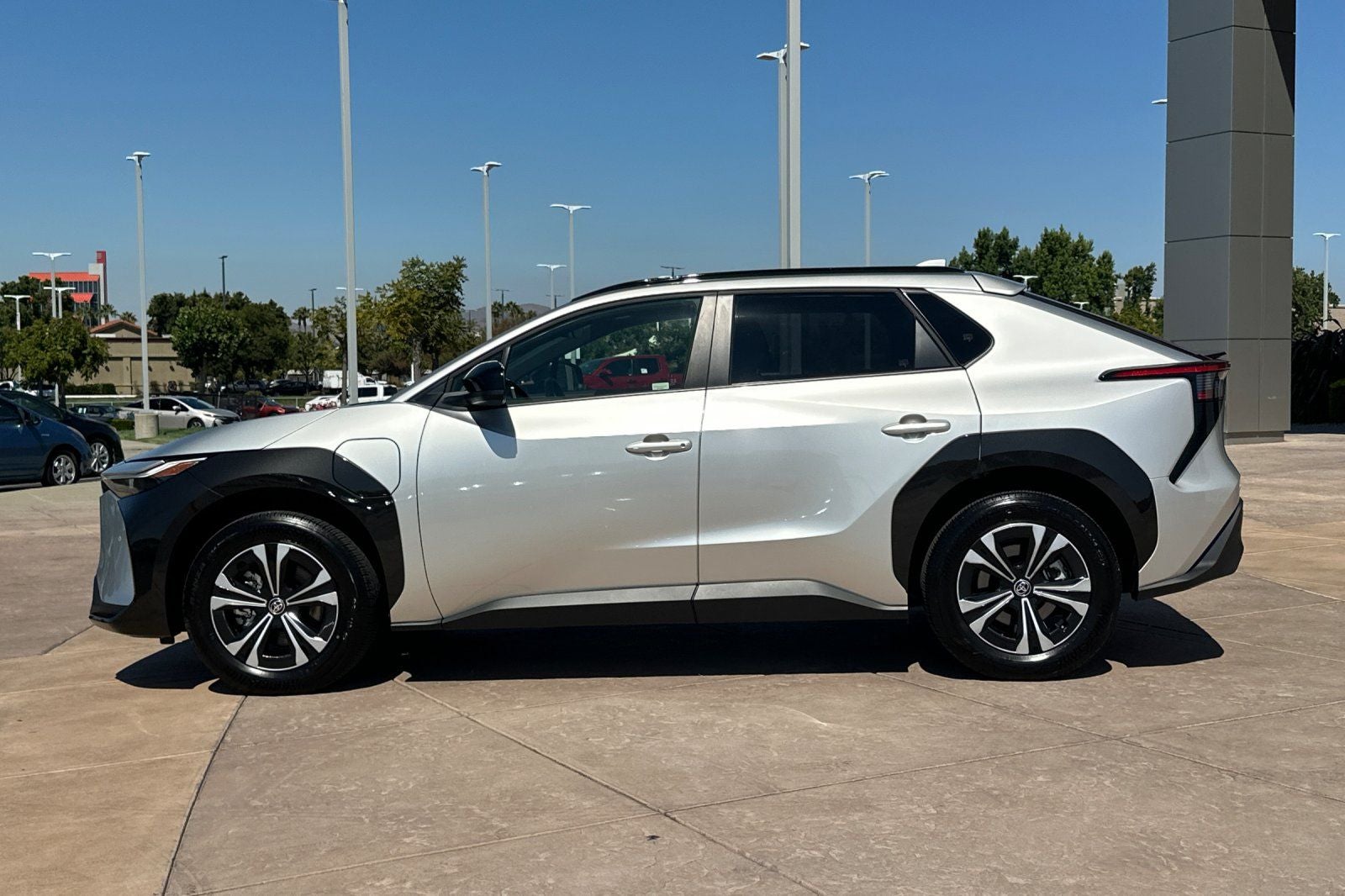 2024 Toyota bZ4X XLE
