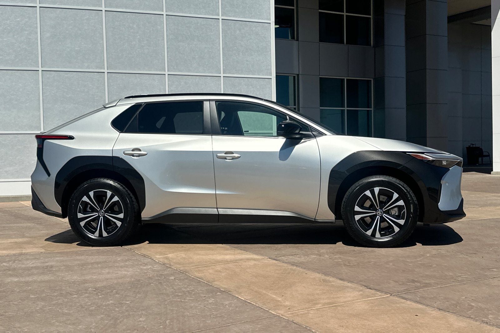 2024 Toyota bZ4X XLE