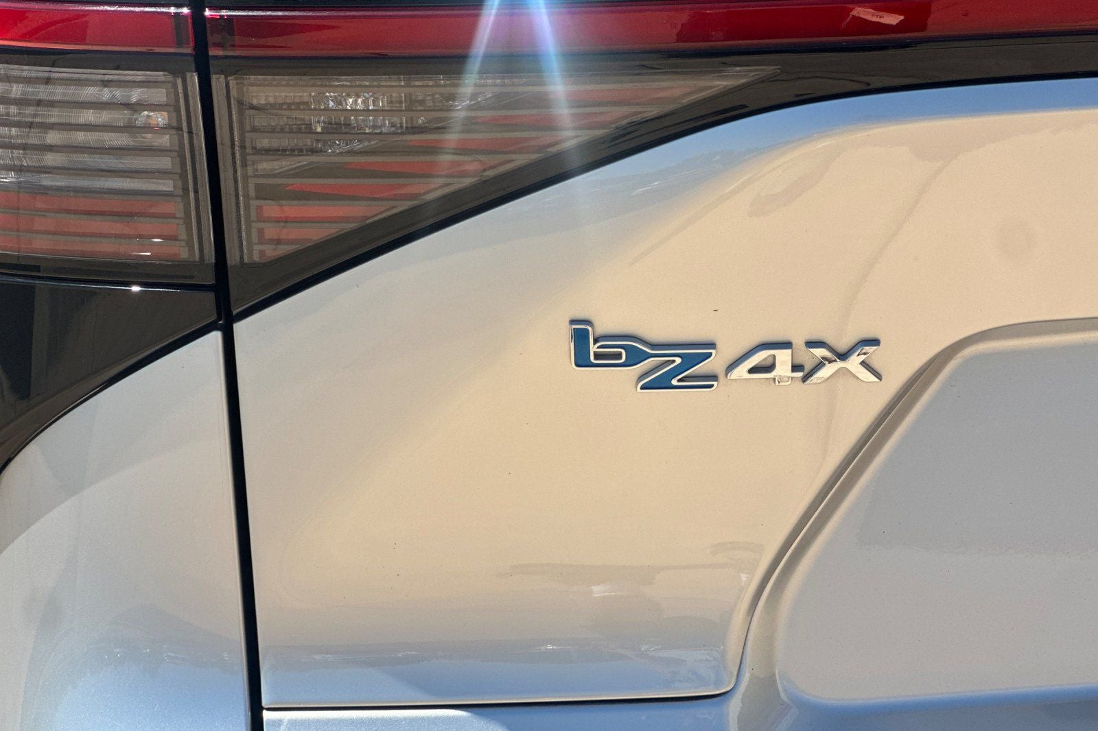 2024 Toyota bZ4X XLE