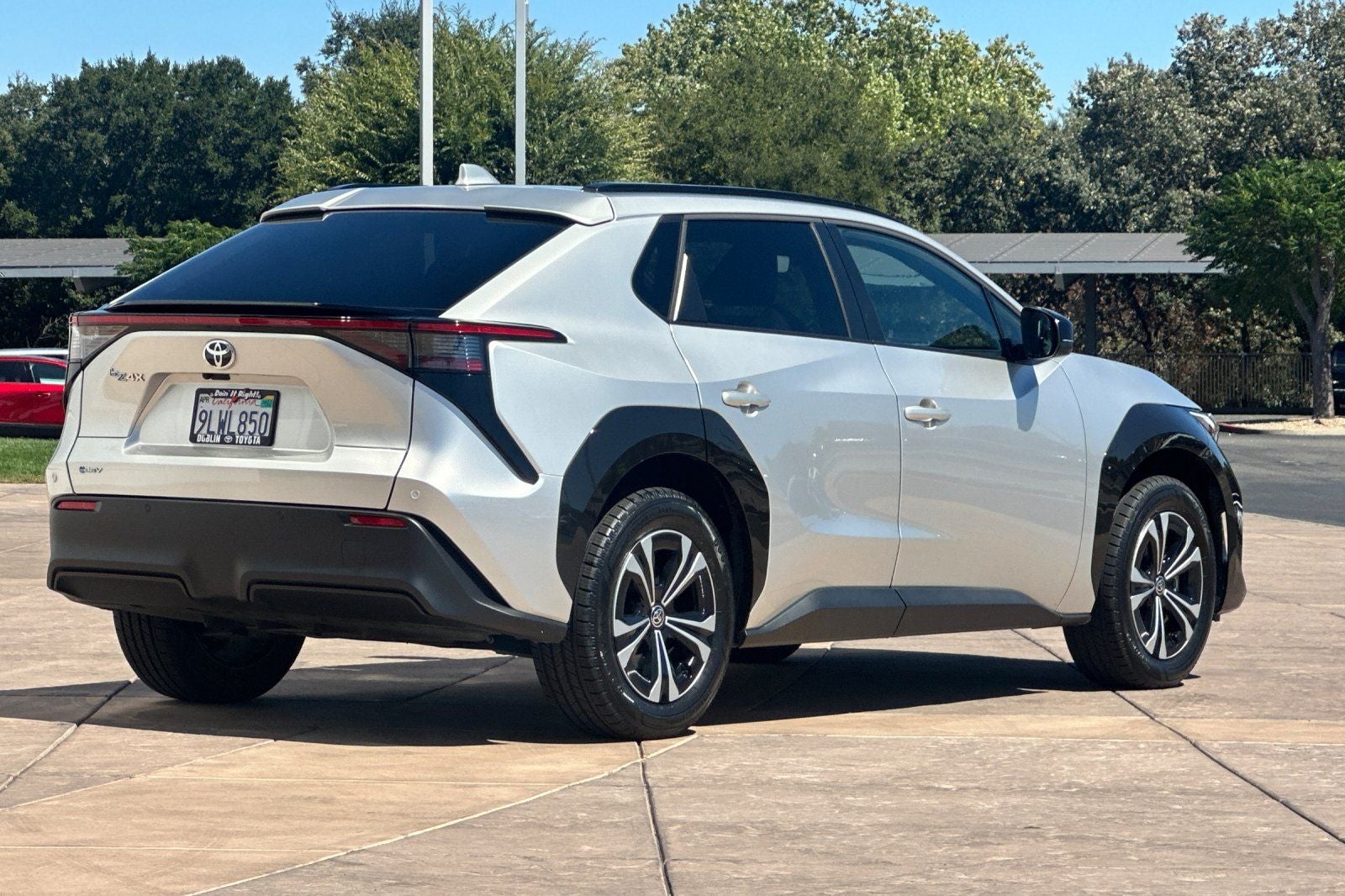 2024 Toyota bZ4X XLE
