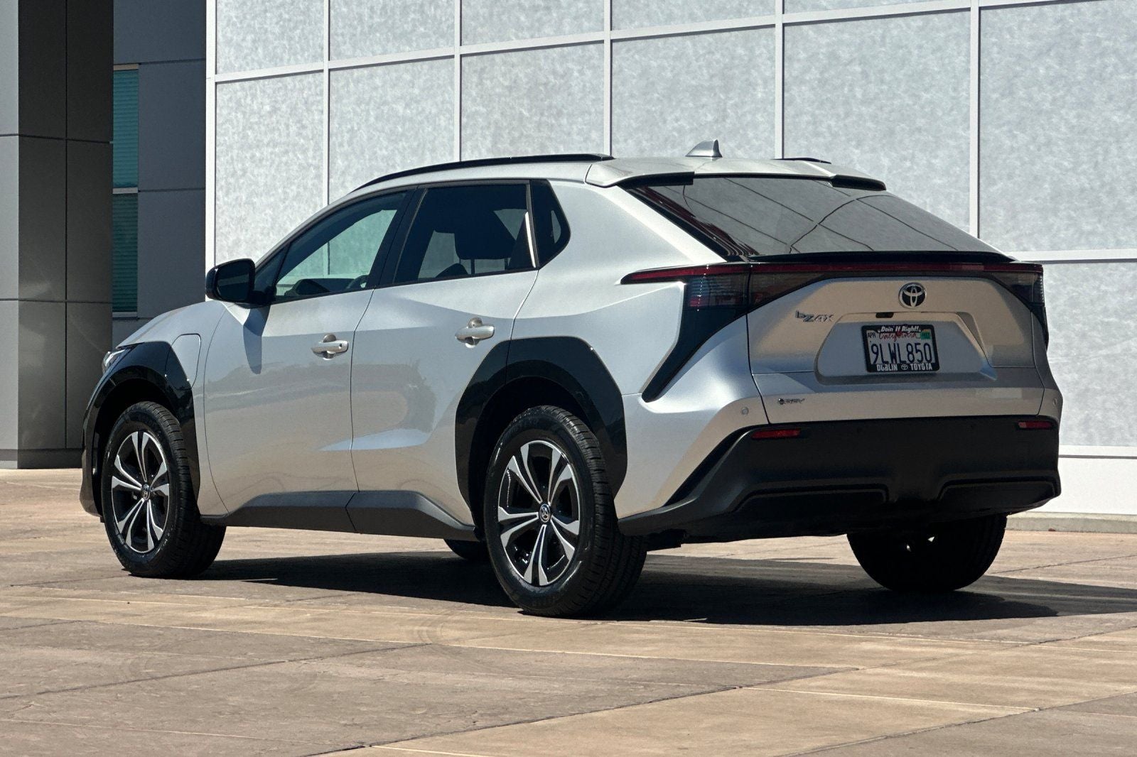 2024 Toyota bZ4X XLE