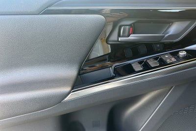 2023 Toyota bZ4X Limited