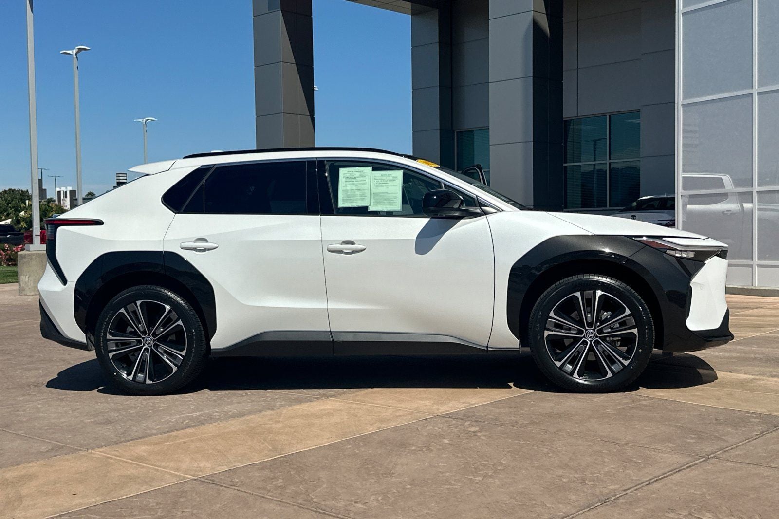 2023 Toyota bZ4X Limited
