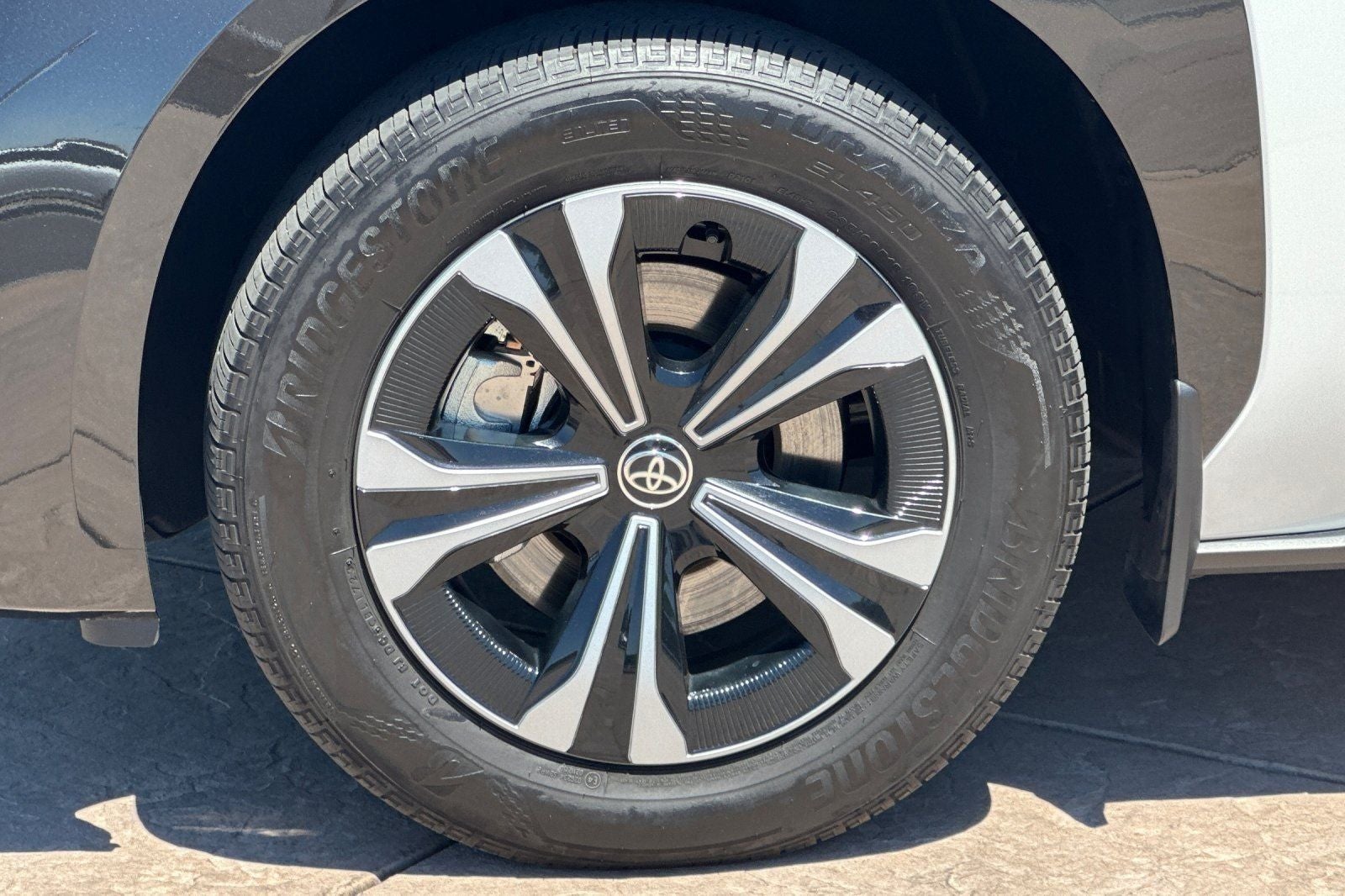2023 Toyota bZ4X XLE