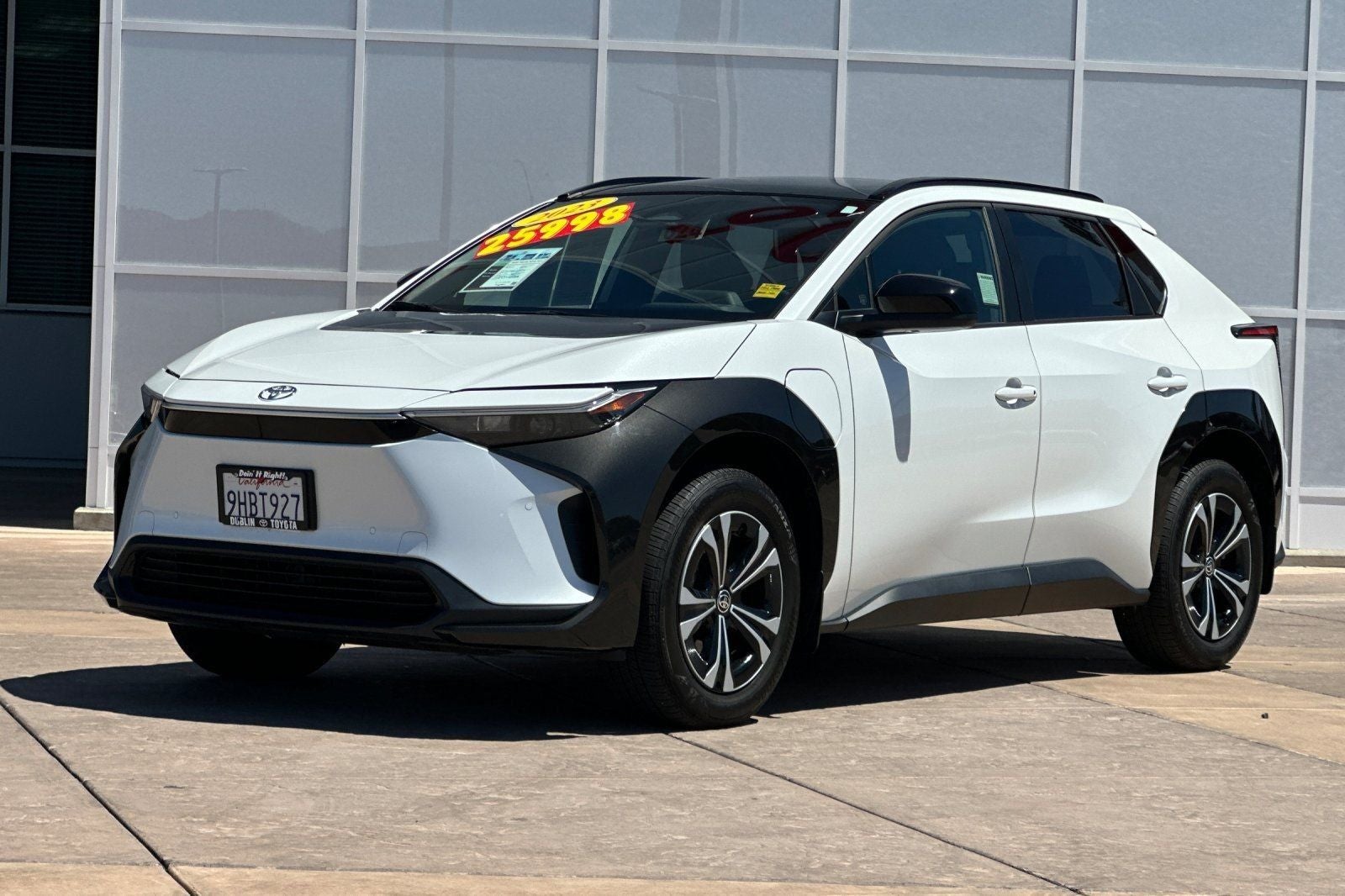 2023 Toyota bZ4X XLE