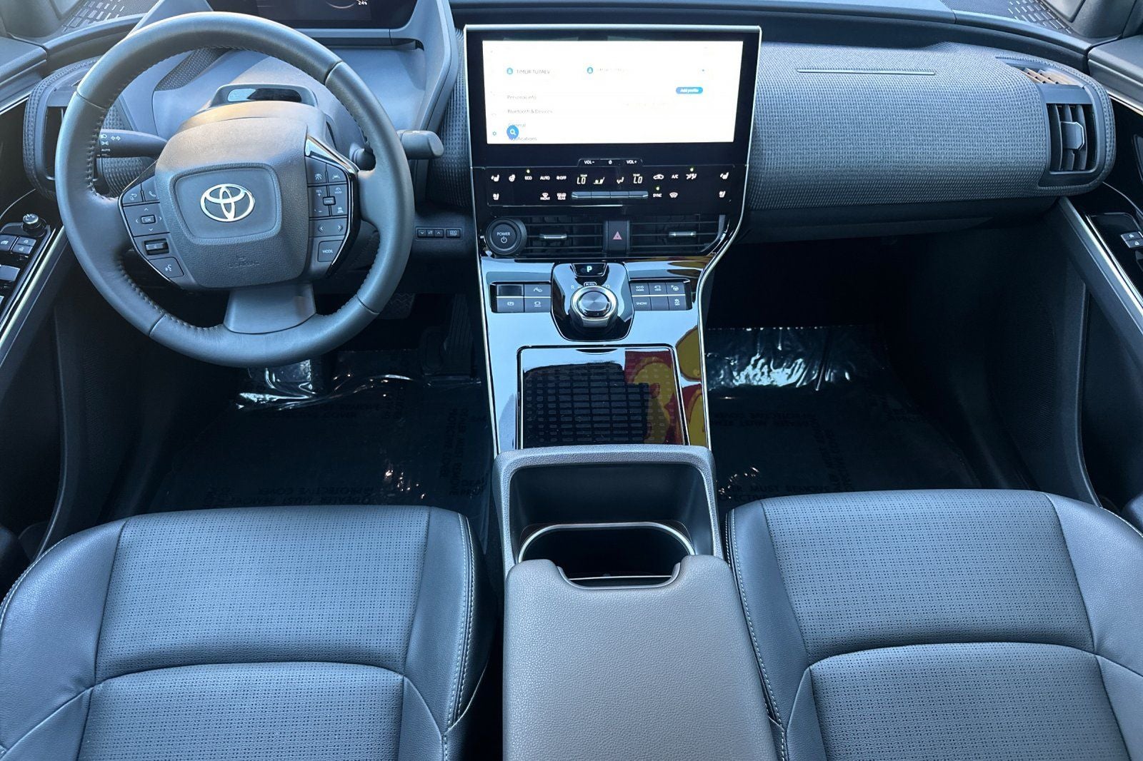 2024 Toyota bZ4X Limited