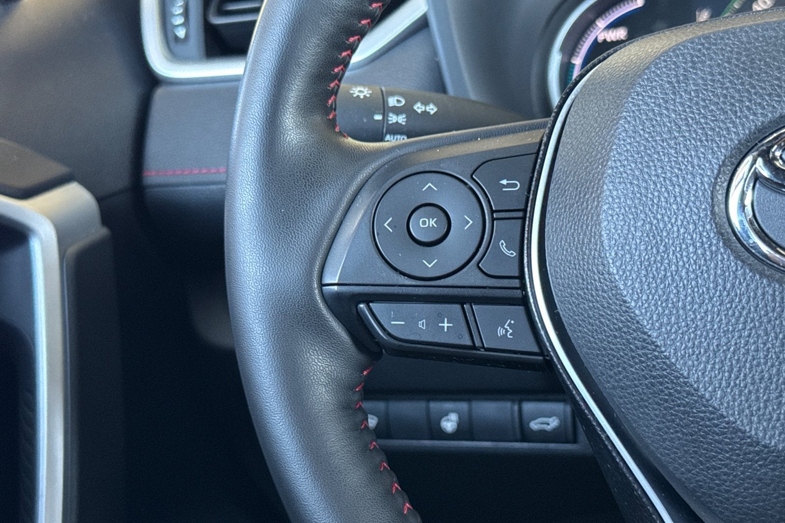 2023 Toyota RAV4 Prime SE