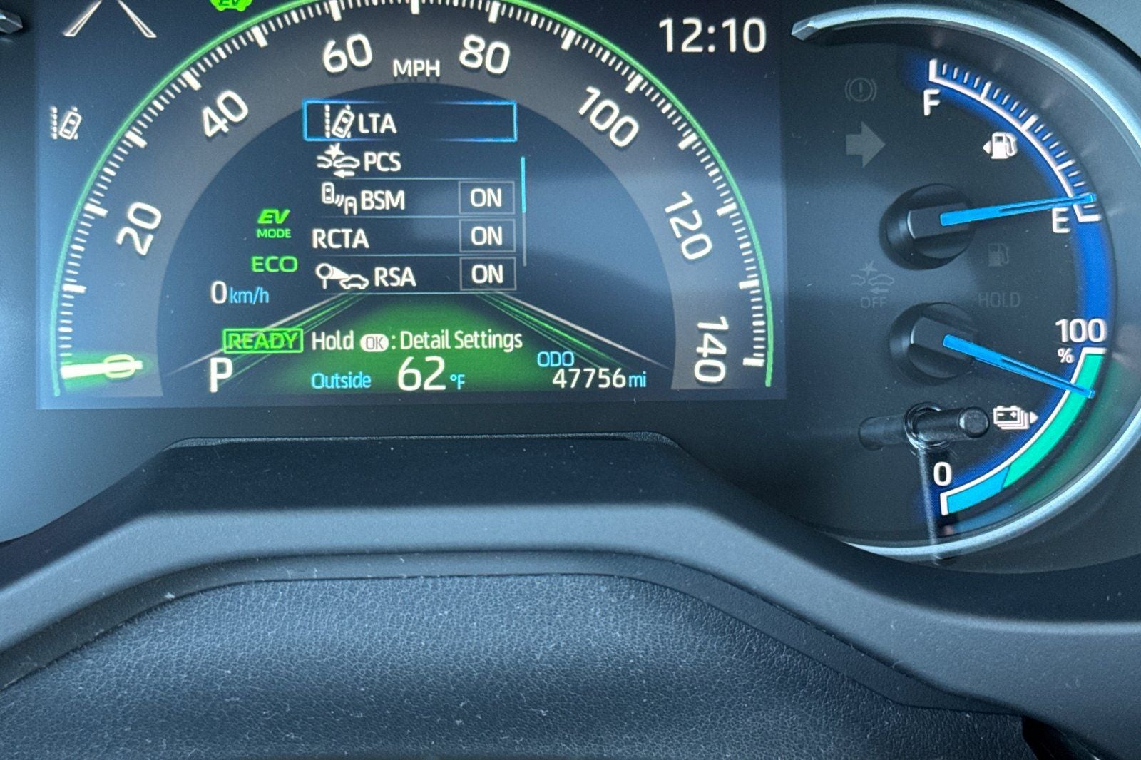 2023 Toyota RAV4 Prime SE