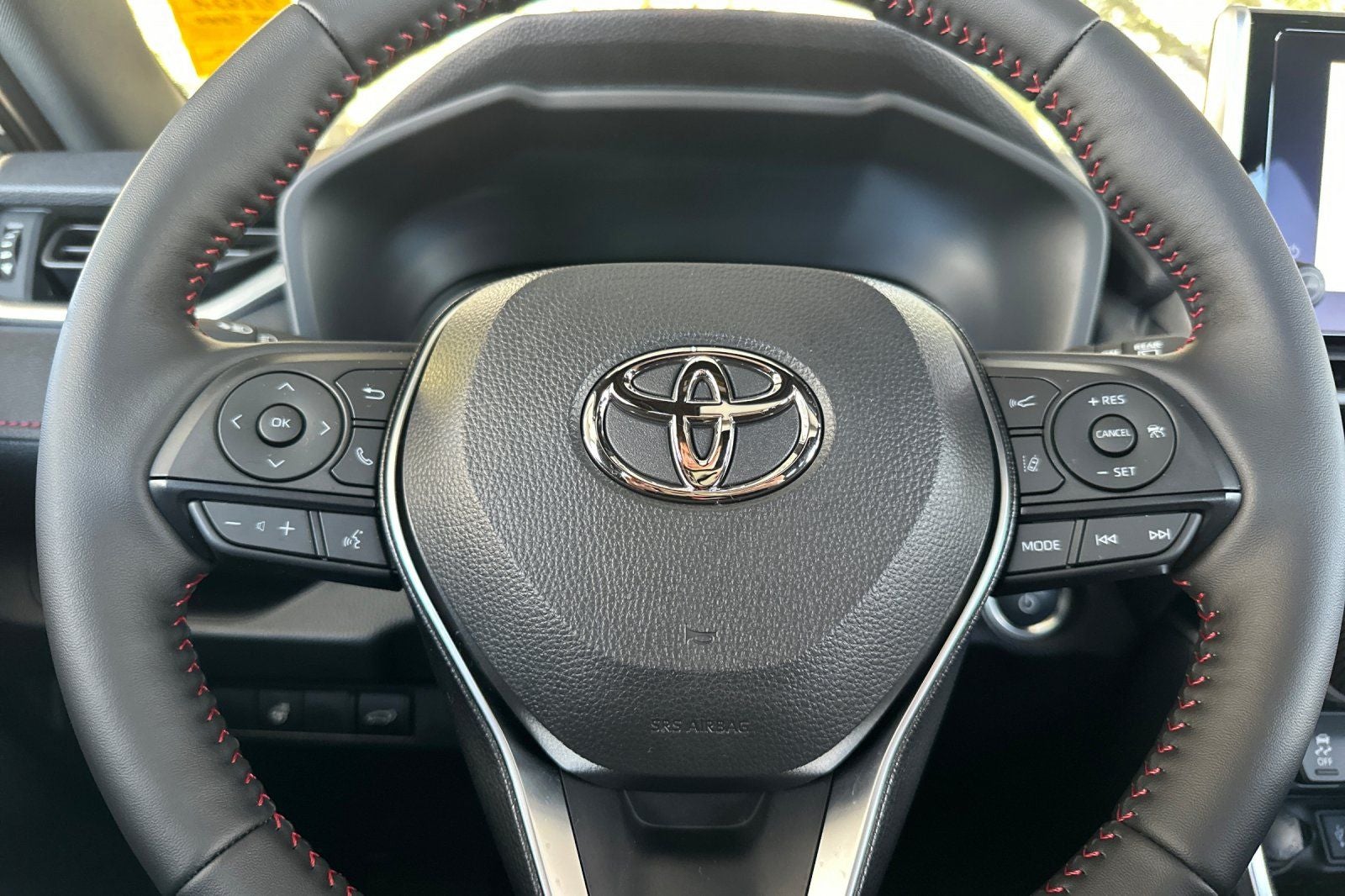 2025 Toyota RAV4 Plug-In Hybrid SE