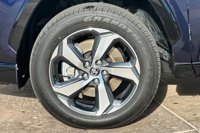 2025 Toyota RAV4 Plug-In Hybrid SE