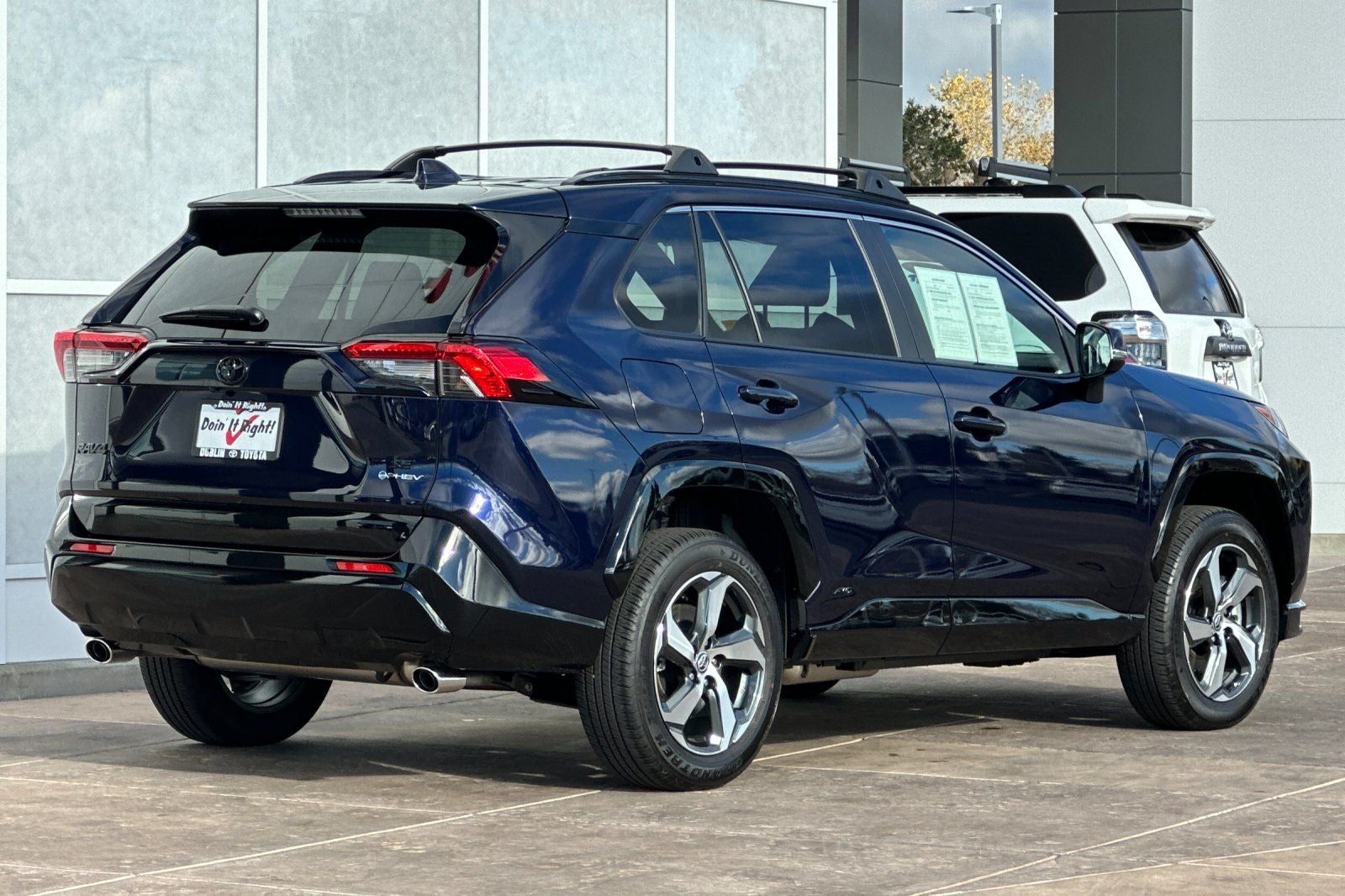 2025 Toyota RAV4 Plug-In Hybrid SE