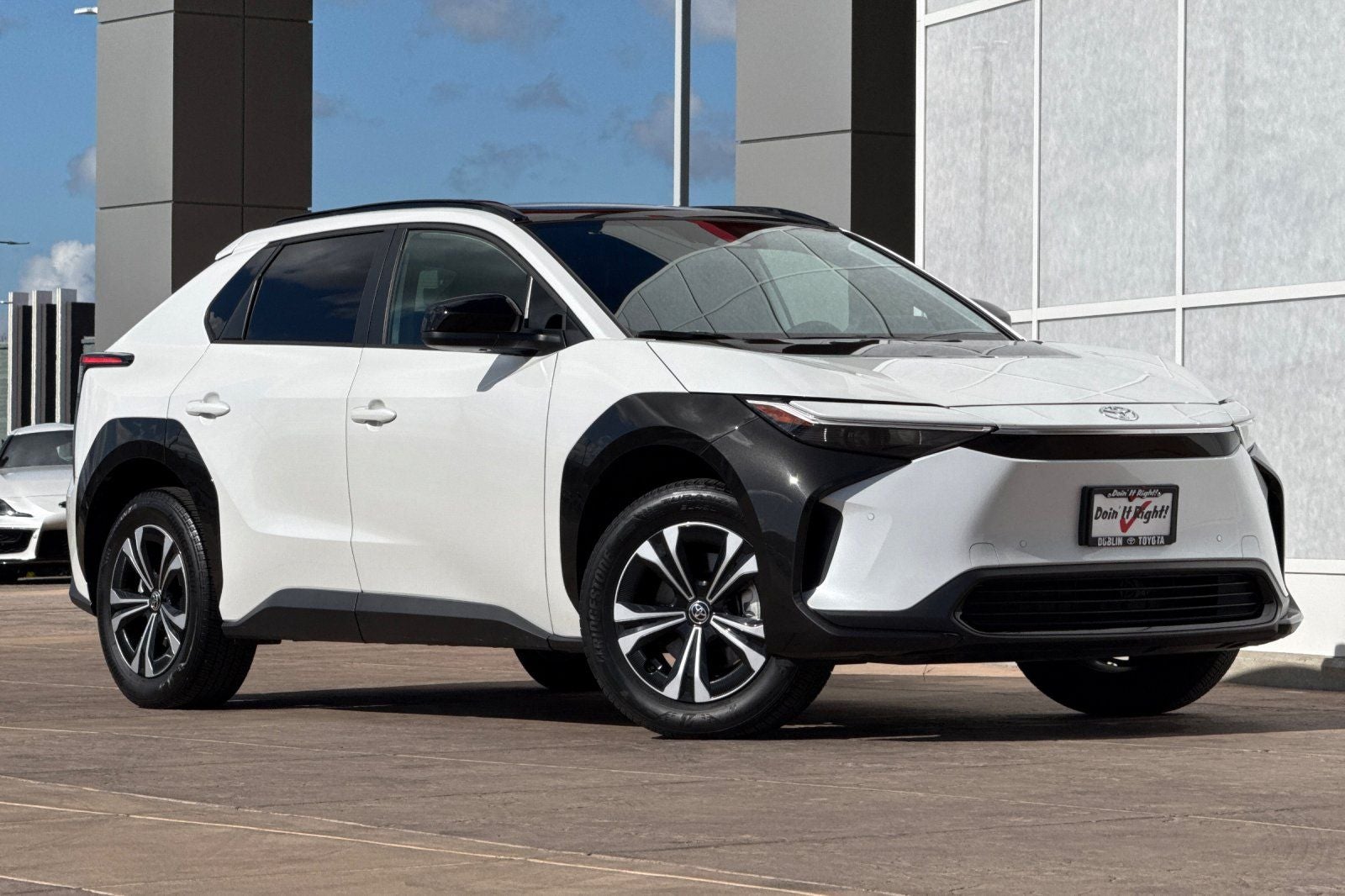 2024 Toyota bZ4X XLE