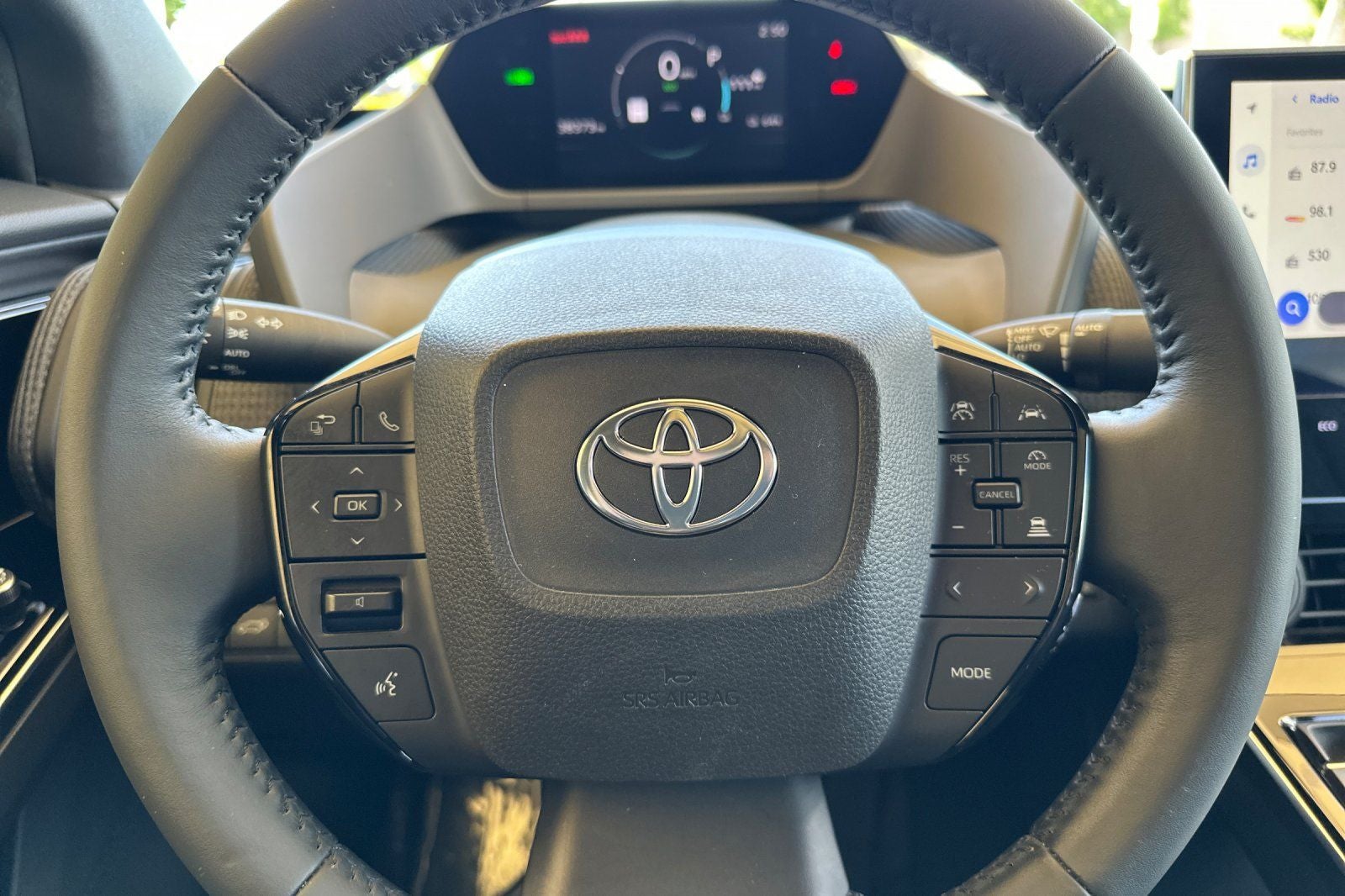 2023 Toyota bZ4X Limited