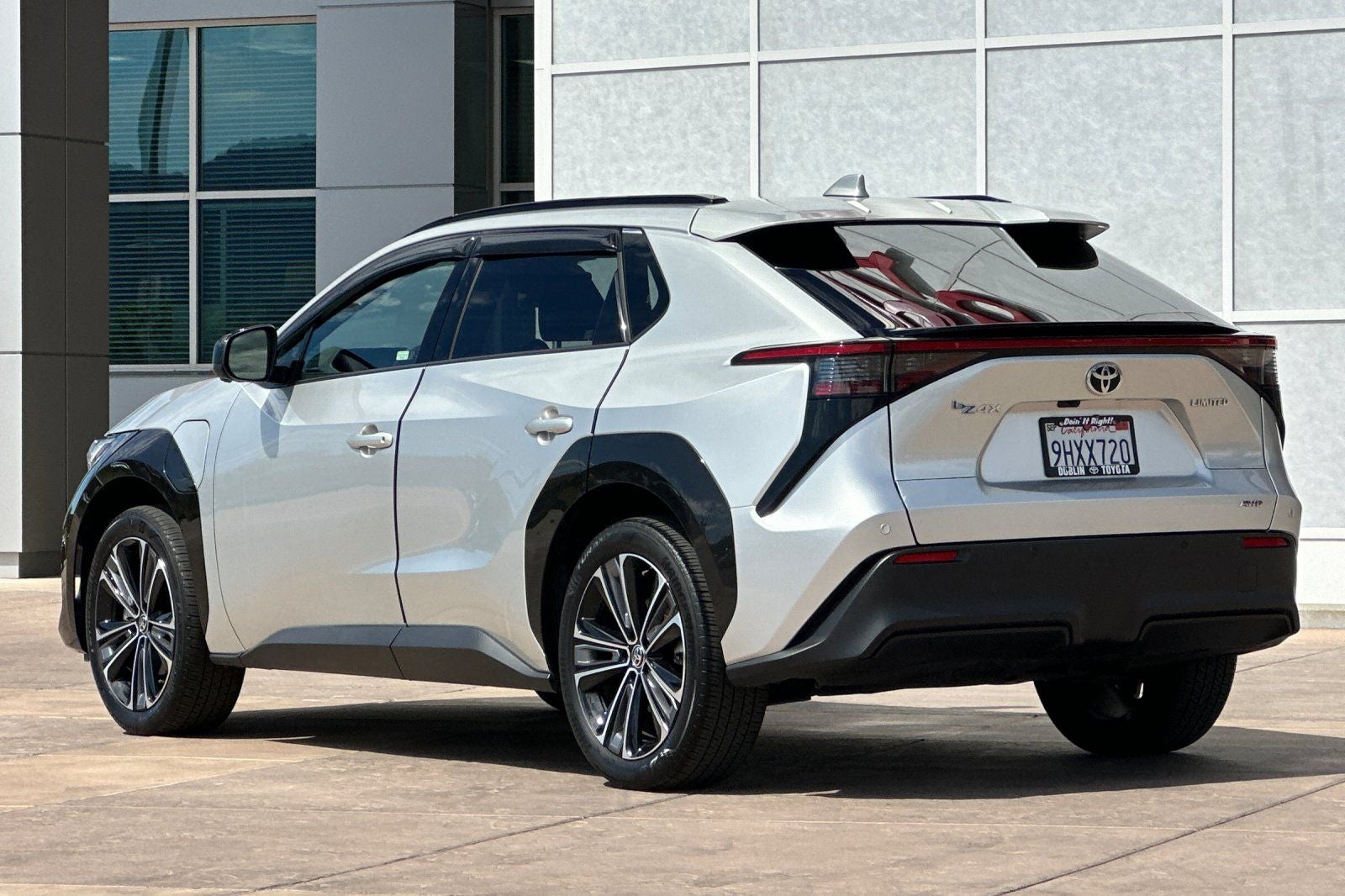 2023 Toyota bZ4X Limited