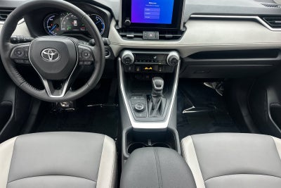 2025 Toyota RAV4 Hybrid XLE Premium