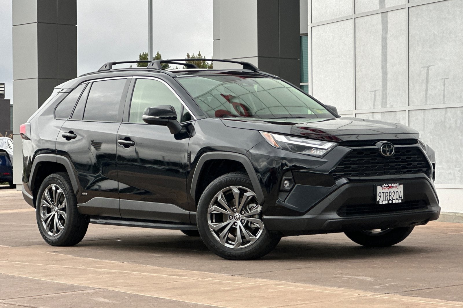2025 Toyota RAV4 Hybrid XLE Premium