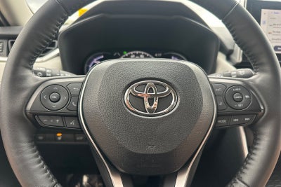 2025 Toyota RAV4 Hybrid XLE Premium