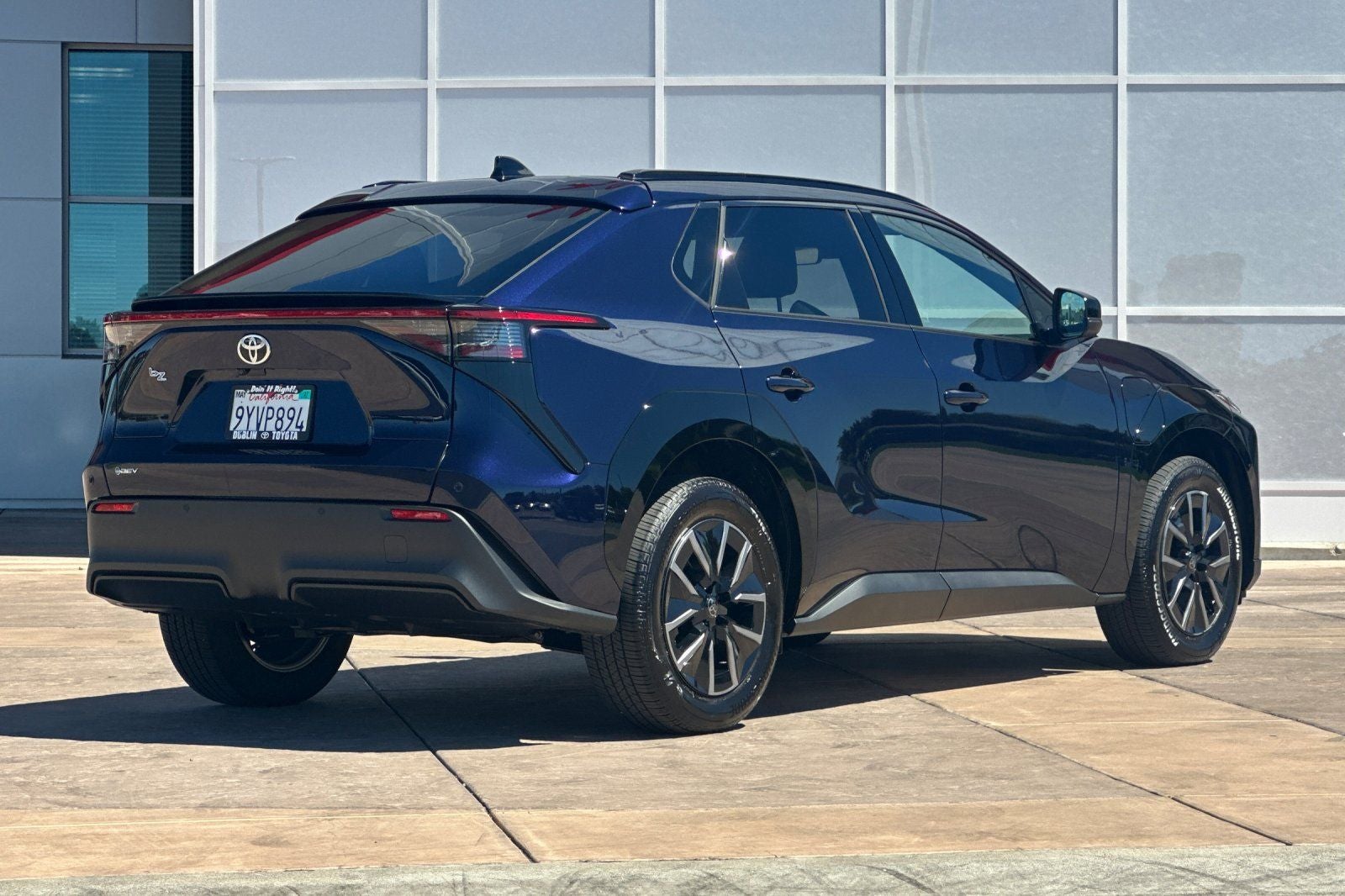 2026 Toyota bZ XLE Plus