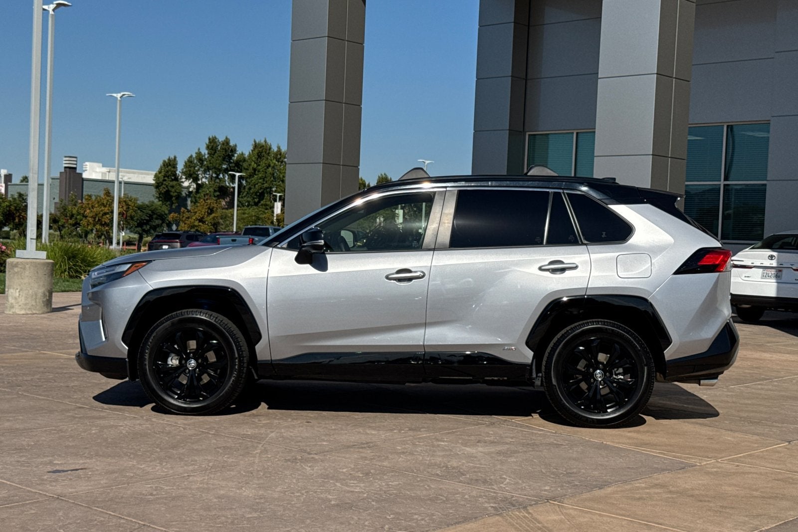 2023 Toyota RAV4 Hybrid XSE
