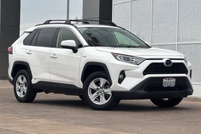 2020 Toyota RAV4 Hybrid XLE