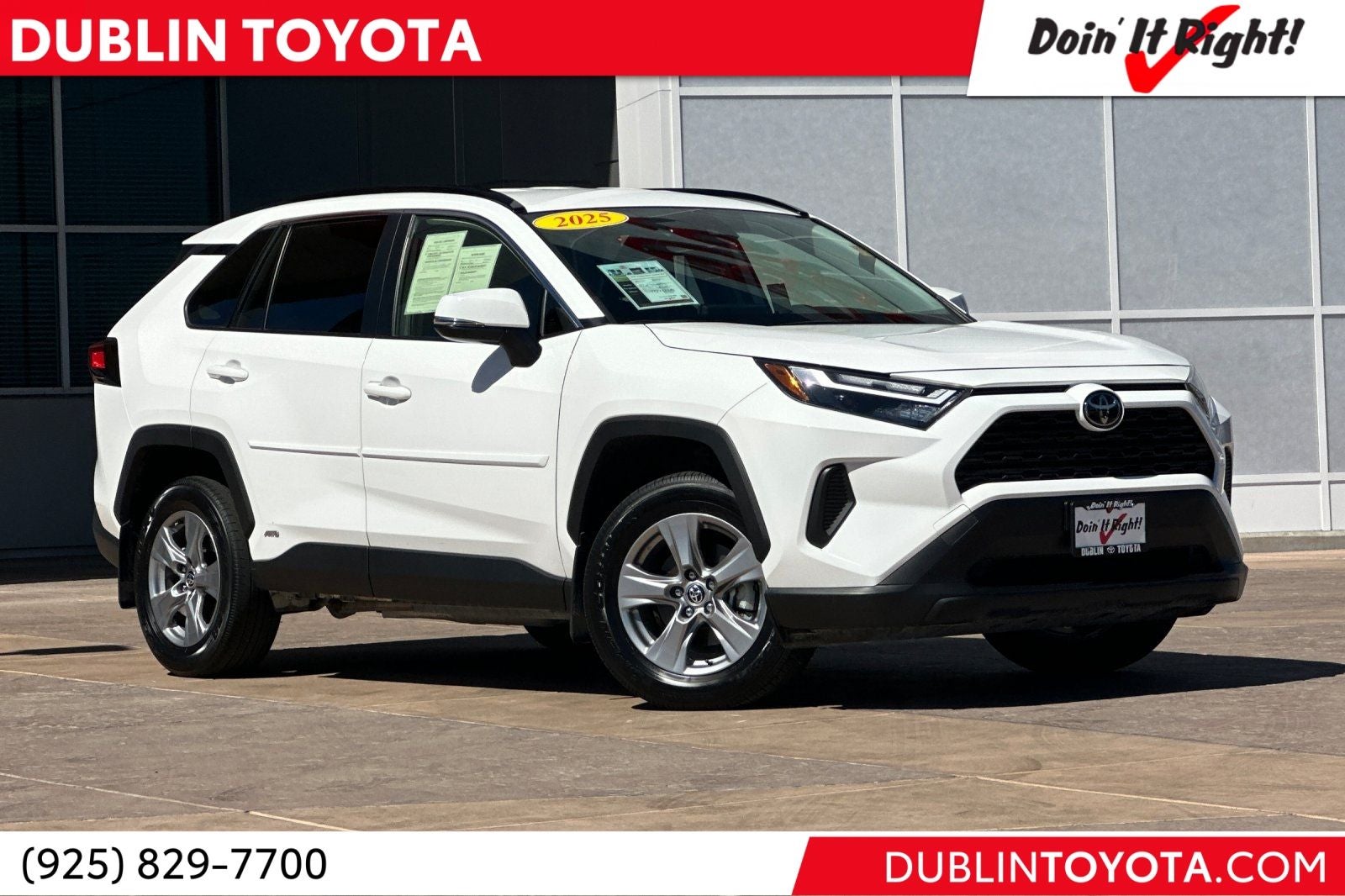 2025 Toyota RAV4 Hybrid XLE