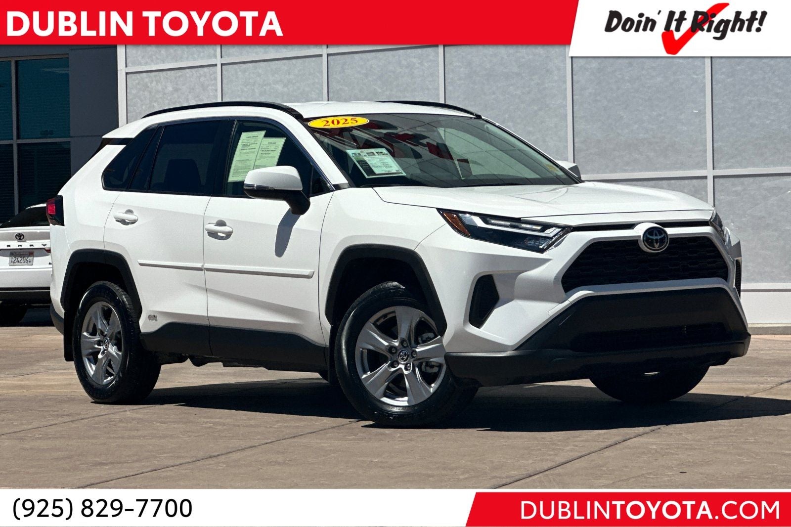 2025 Toyota RAV4 Hybrid XLE