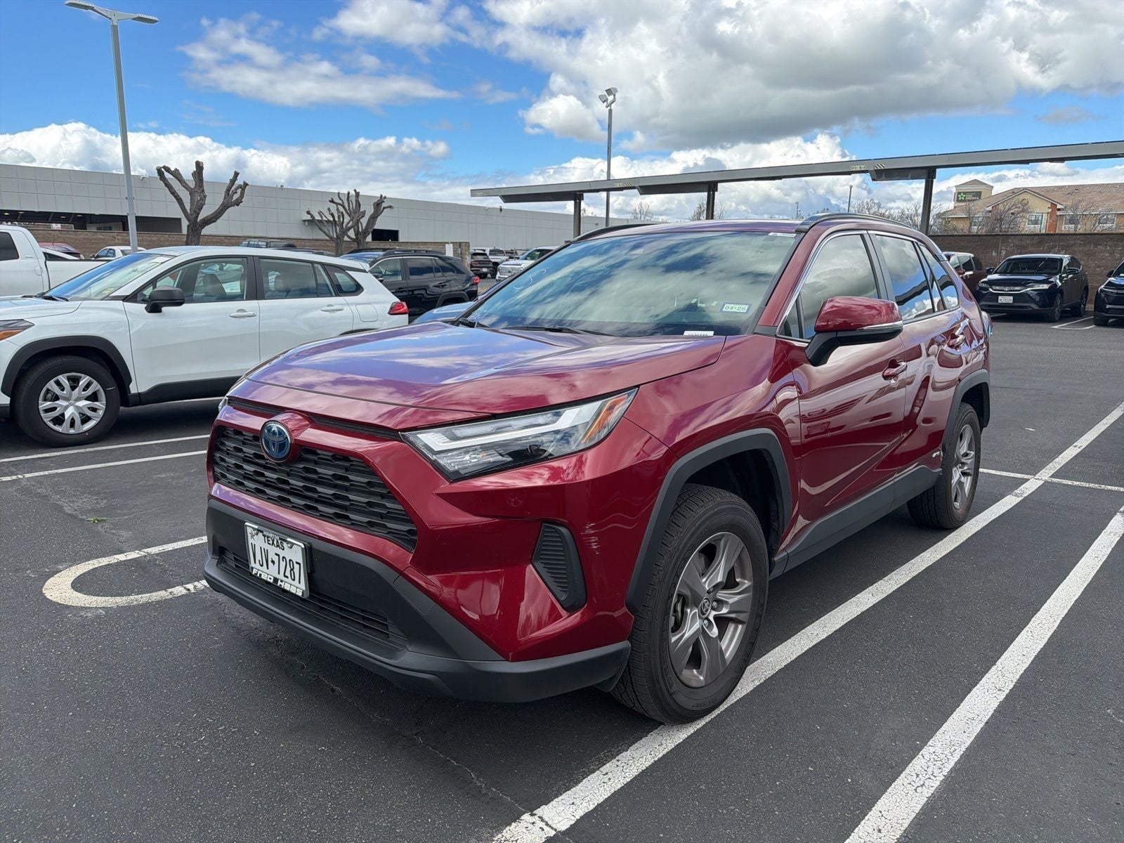 2024 Toyota RAV4 Hybrid XLE