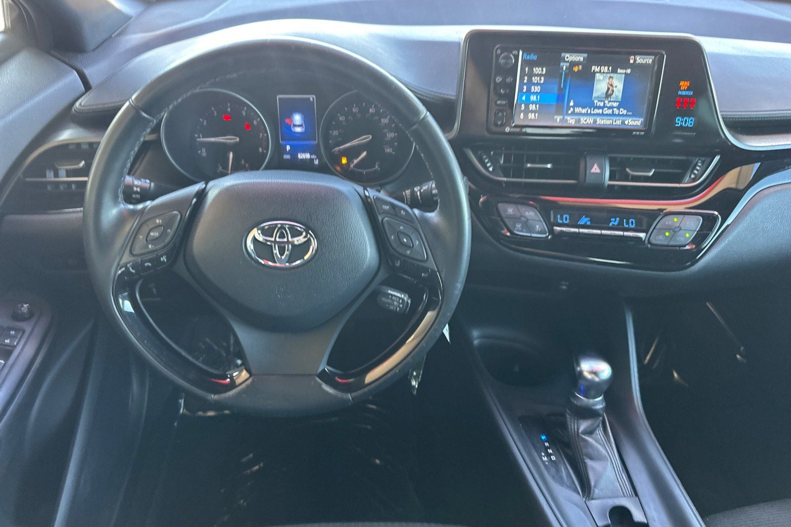 2018 Toyota C-HR XLE