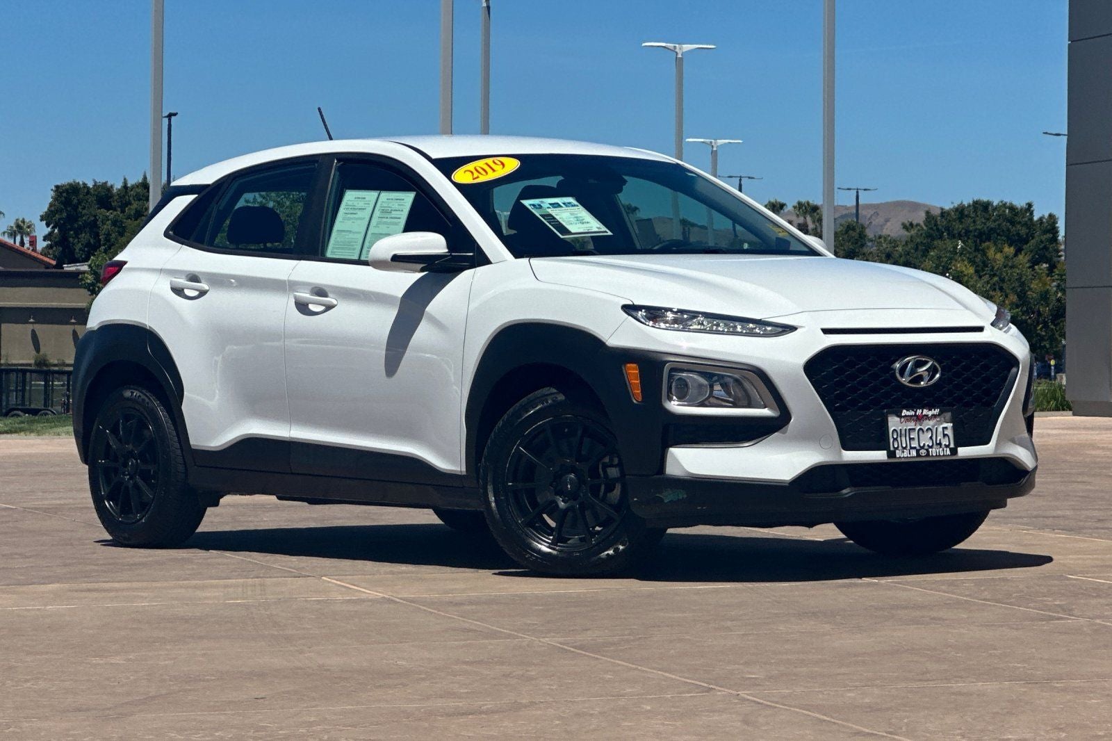 Used 2019 Hyundai Kona SE with VIN KM8K1CAA3KU270975 for sale in Dublin, CA