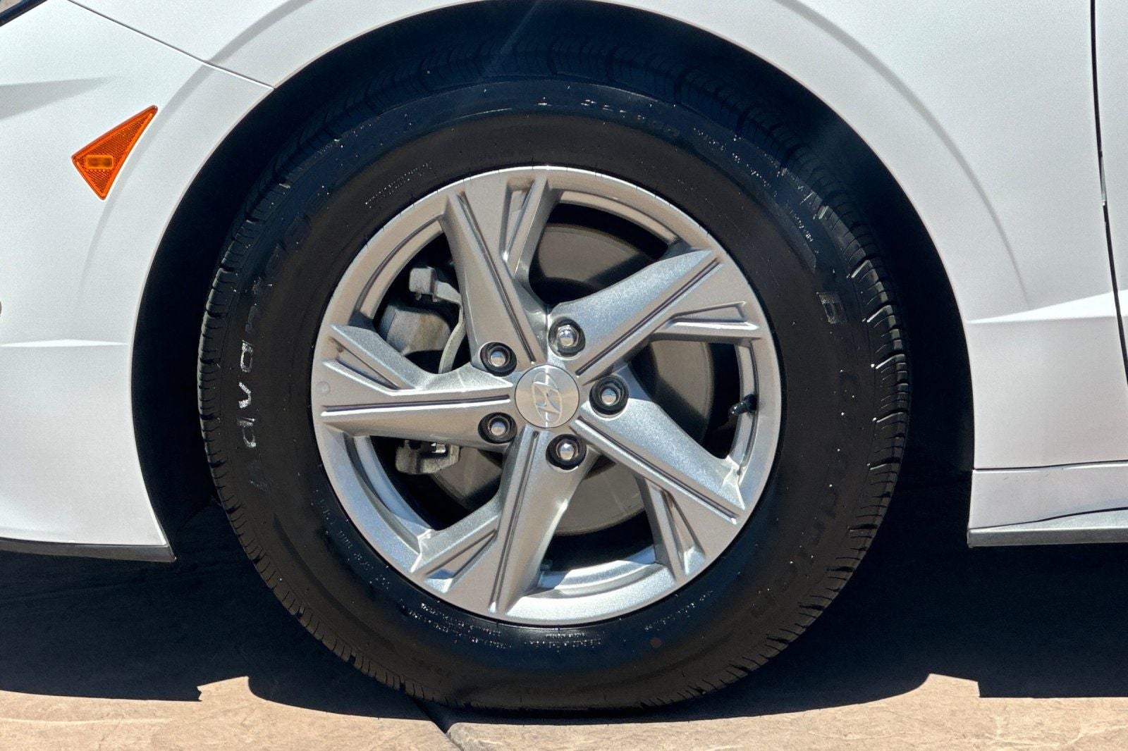 2023 Hyundai Sonata SE