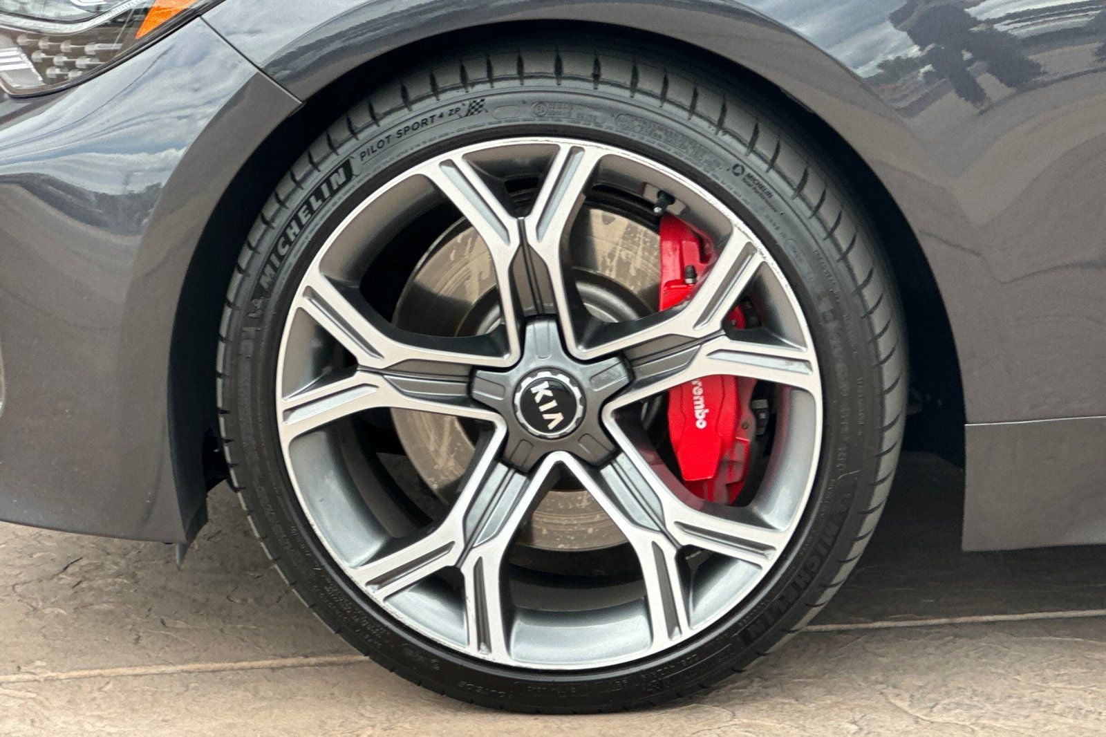 2019 Kia Stinger GT2